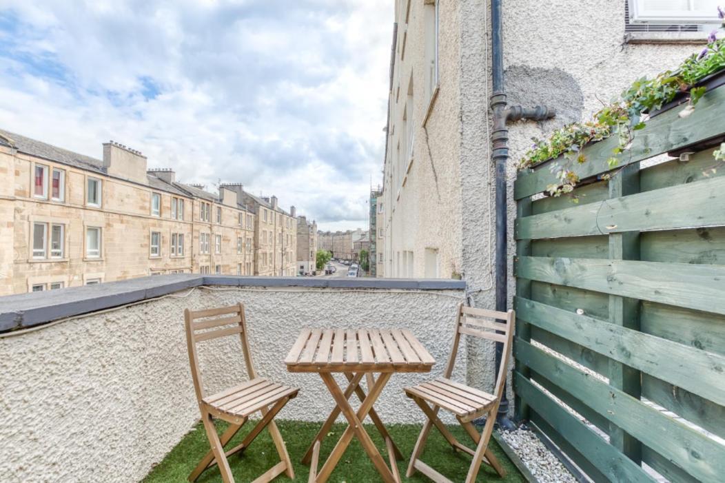 Central Bright 3 Bed Flat With Pool & Parking Edimburgo Exterior foto