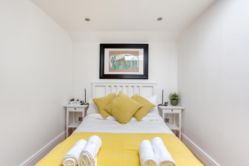Central Bright 3 Bed Flat With Pool & Parking Edimburgo Exterior foto